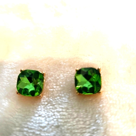 Kirks Folly GreenCrystal Earrings - Picture 3 of 8